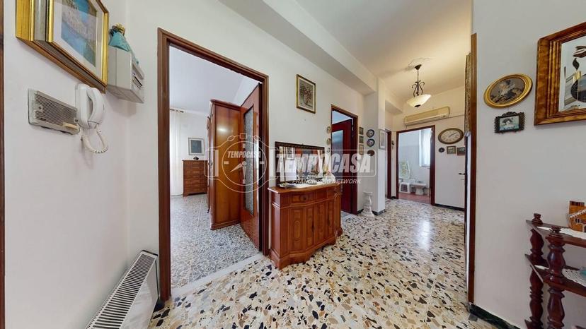 Trilocale in Via Grazia Deledda, Sassari — foto 3 di 5