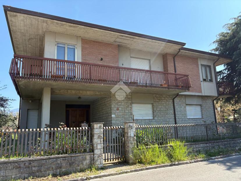 Casa indipendente in Via Puglie 12, Bastia Umbra — foto 4 di 5