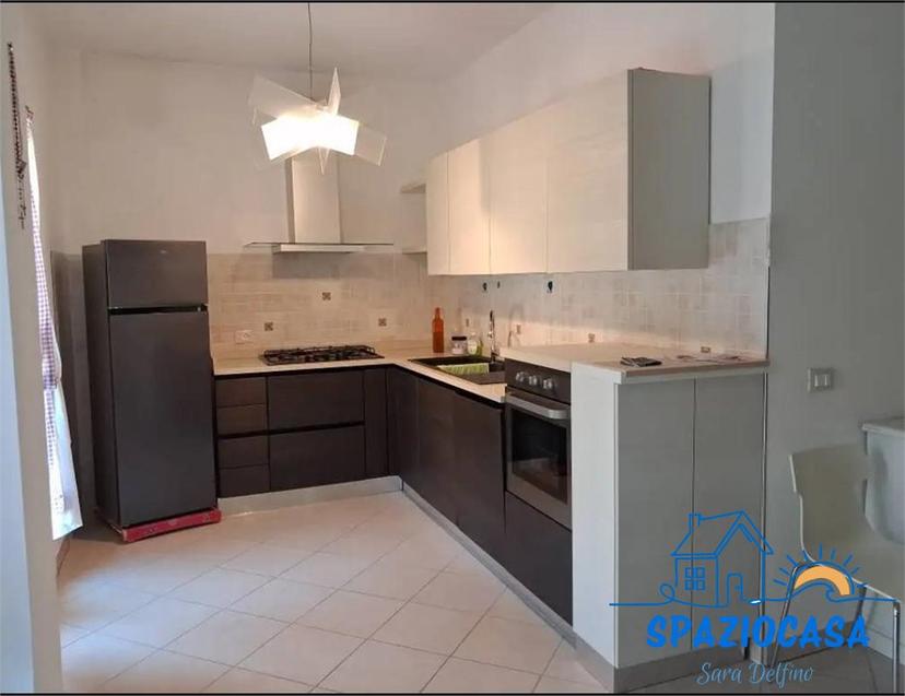 Trilocale in Via Pieve di Teco 11, Albenga