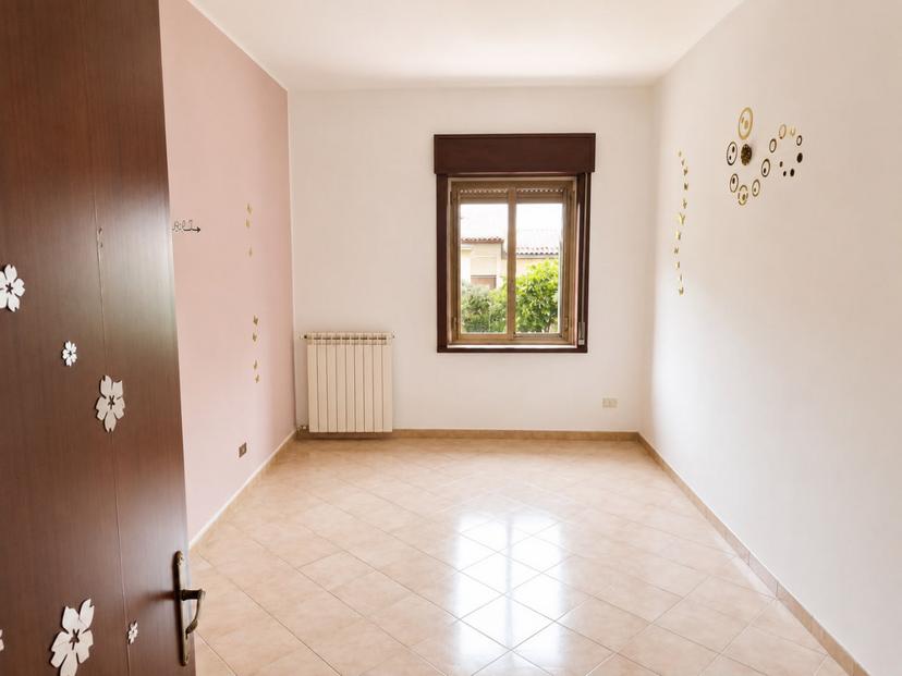 Bilocale in Contrada Raffo, Petralia Soprana