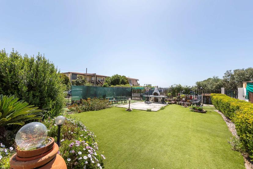 Villa bifamiliare in Via d'Elba 1000, Quartu Sant'Elena — foto 5 di 5