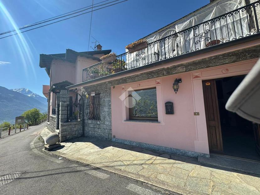 Villa in Frazione Santa Croce 6, Civo — foto 3 di 5