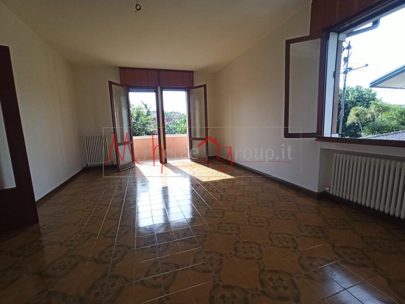 Quadrilocale in Via Andrea Mantegna, Ponte San Nicolò — foto 3 di 5