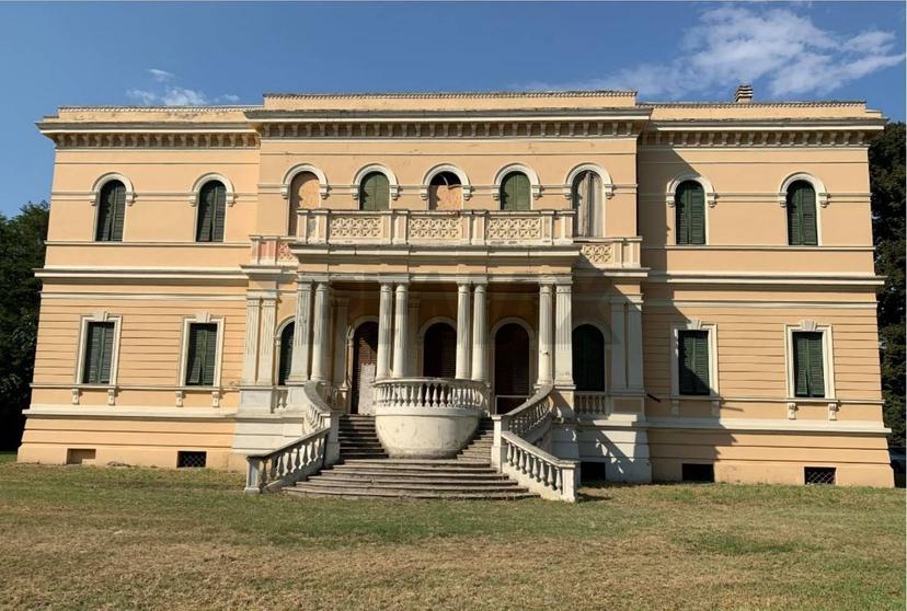 Villa in Viale Adriatico 2, Ferrara — foto 4 di 5
