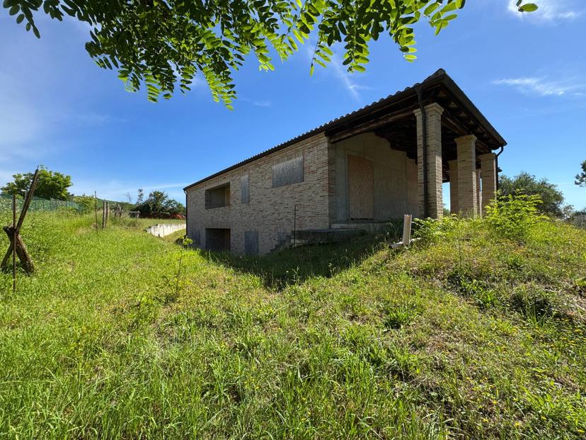 Villa in Contrada Castrucciari Snc, Montegiorgio — foto 3 di 5