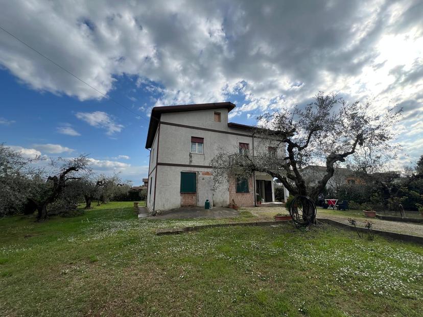 Villa, Fiano Romano — foto 3 di 5