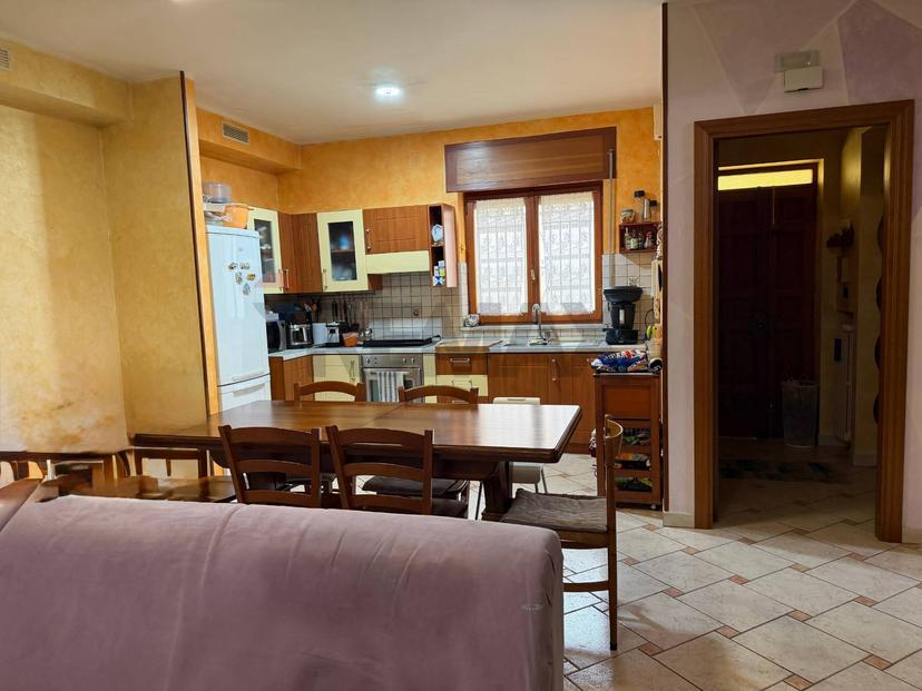 Casa indipendente in Vico 1' Gugliemo Marconi 6, Baranello — foto 2 di 5