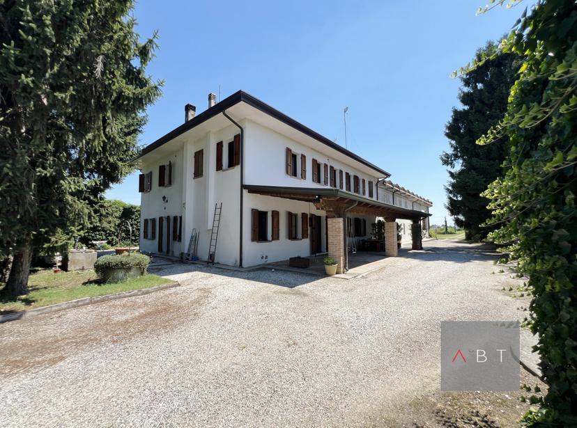 Casa indipendente, Piazzola sul Brenta