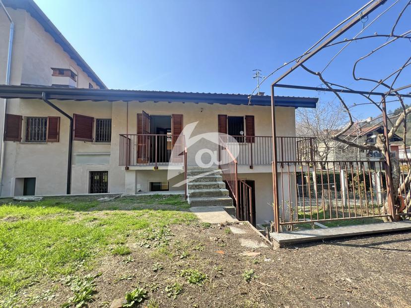 Porzione di casa in Via della Pergola 6, Laveno-Mombello — foto 3 di 5