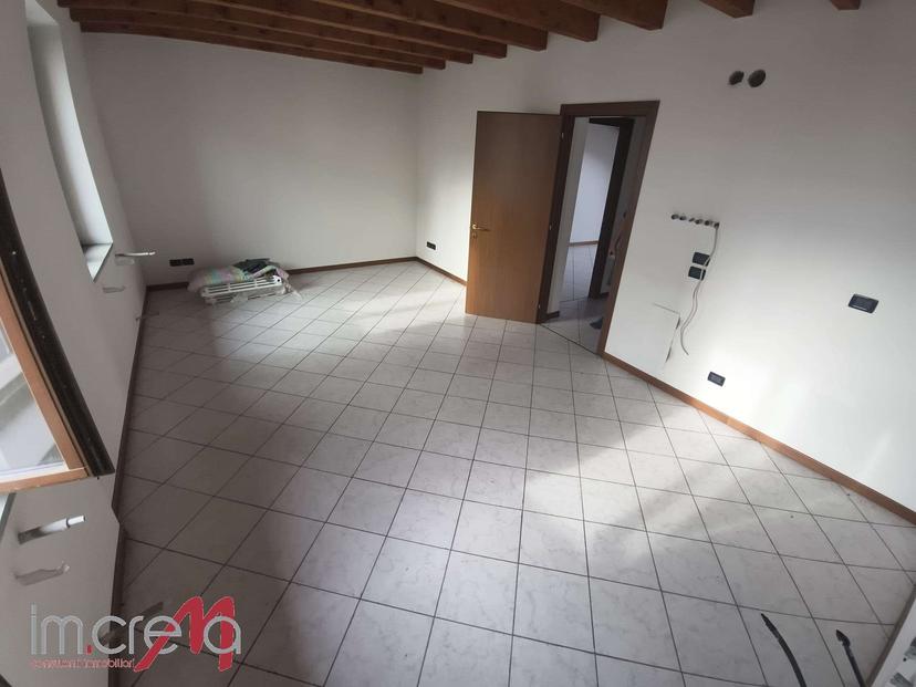 Trilocale in Via Castello, Genivolta — foto 5 di 5