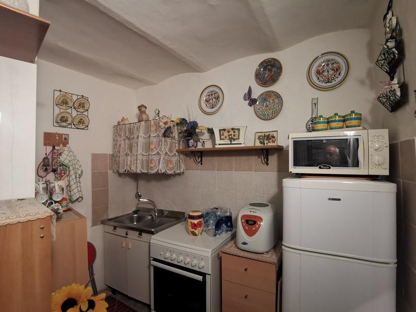 Casa indipendente in Via San Rocco, Farindola — foto 2 di 5