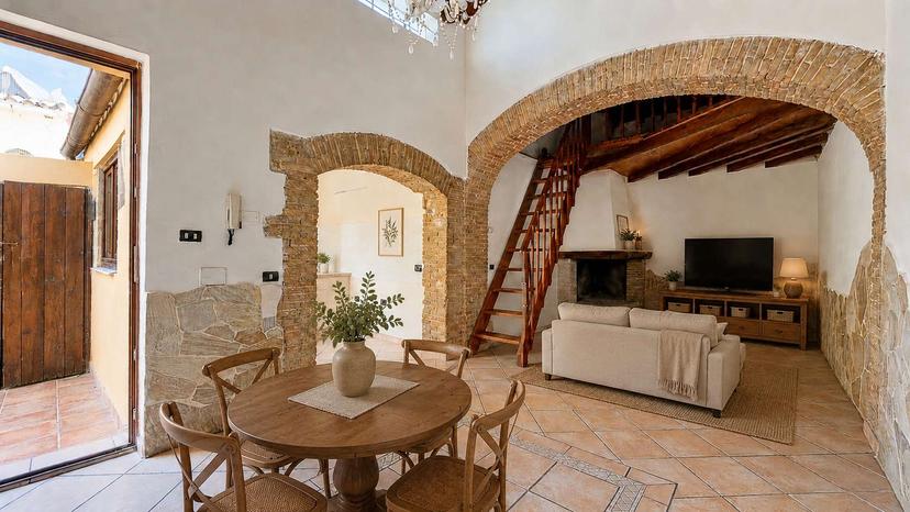 Casa indipendente in Via Cairoli  00, Selargius