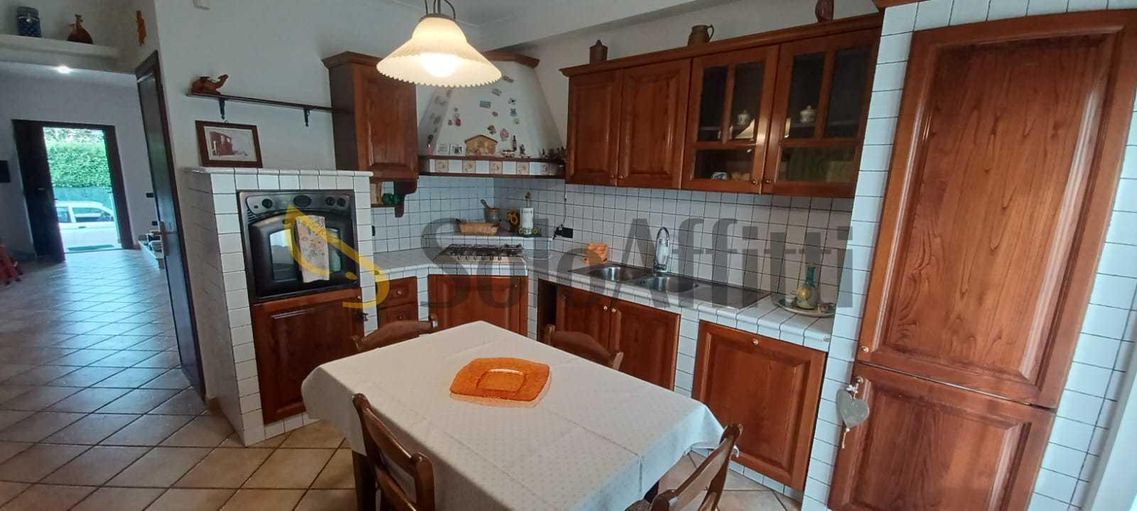 Villa a schiera in Via Colle Biadaro 3/a, Anguillara Sabazia