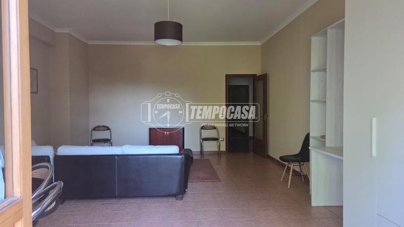 Trilocale in Via Caterina Gagliardi 7, Vibo Valentia — foto 3 di 5