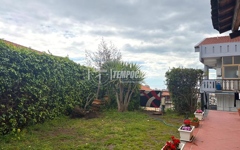 Villa, Gravina di Catania — foto 2 di 5