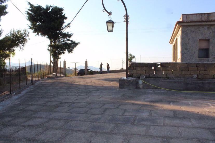 Villa in Via Toscana 16, Belmonte Mezzagno — foto 3 di 5