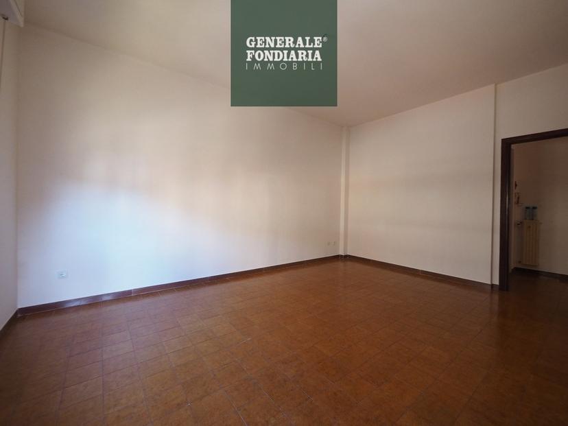 Quadrilocale, Follo