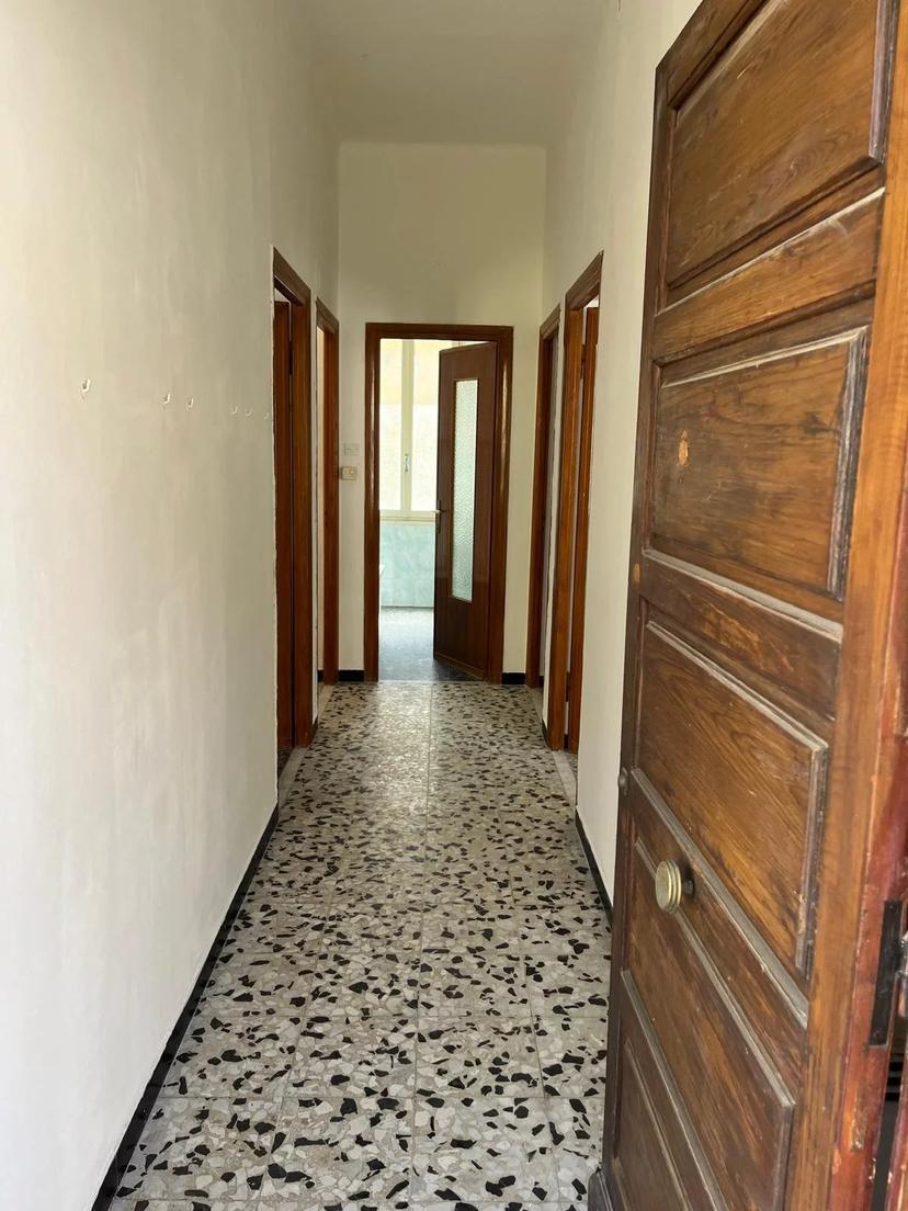 Villa, Vallecrosia — foto 3 di 5