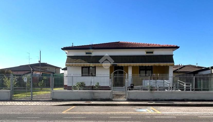 Villa, Isola della Scala — foto 5 di 5