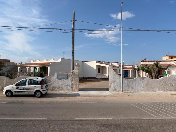 Trilocale in Via Litoranea Salentina 7, Lizzano — foto 3 di 5