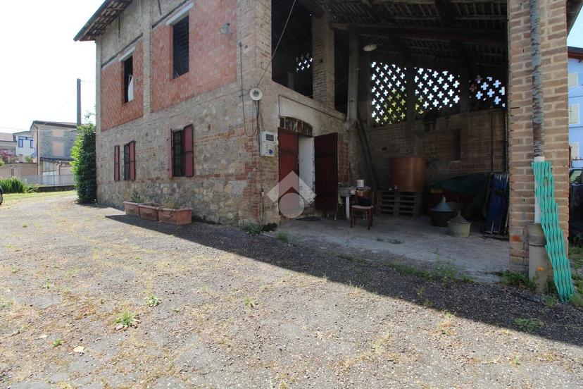 Rustico in Via Pedemontana 40, Traversetolo — foto 2 di 5