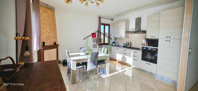 Casa indipendente in Via Chiarini, Castel di Lama