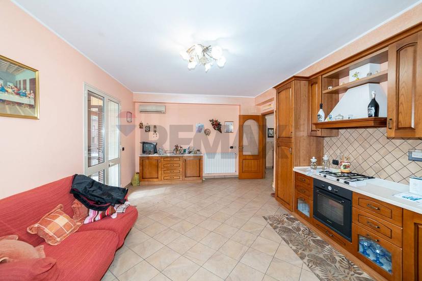 Casa indipendente in Via Nazionale 82/a, Castiglione di Sicilia — foto 4 di 5