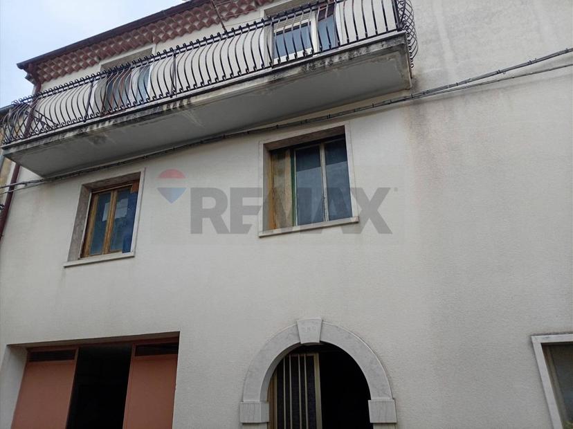 Casa indipendente in Via Pistillo Nicola Snc, San Giuliano del Sannio — foto 2 di 5