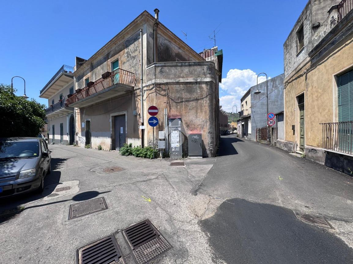 Casa indipendente in Via Canale Torto 176, Acireale