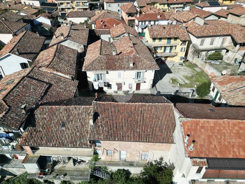 Casa indipendente in Via Vassalli 17, La Morra — foto 4 di 5