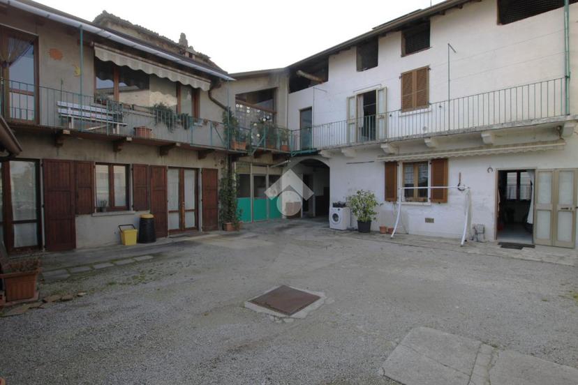 Casa indipendente in Via Achille Grandi 50, Molteno — foto 4 di 5