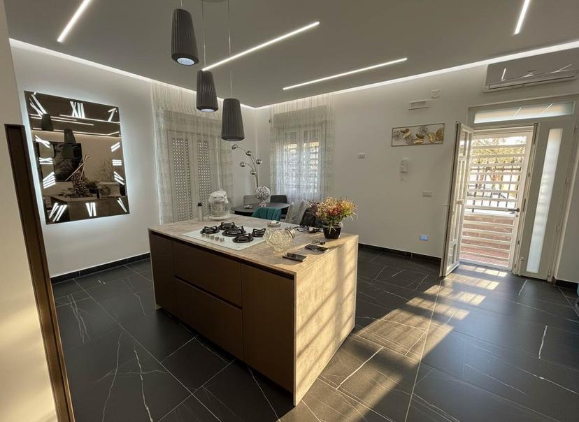 Villa in Via Domiziana, Mondragone — foto 5 di 5