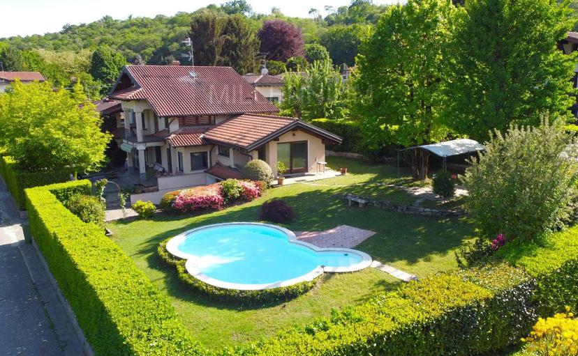 Villa, Arona — foto 2 di 5