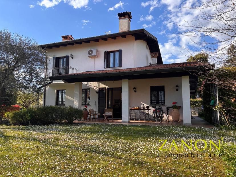 Villa in Via Mazzini 42, Capriva del Friuli — foto 3 di 5