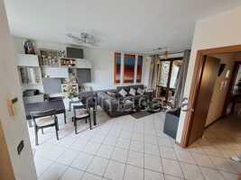 Villa a schiera in Via Santa Lucia 12, Monza