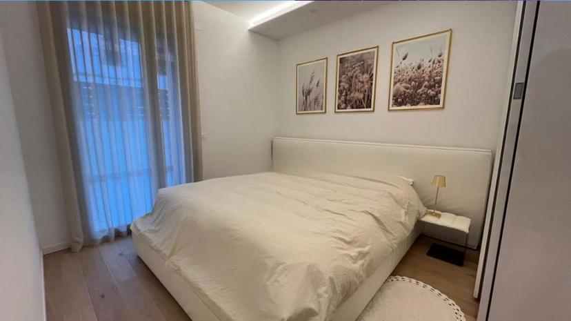 Trilocale, Desenzano del Garda