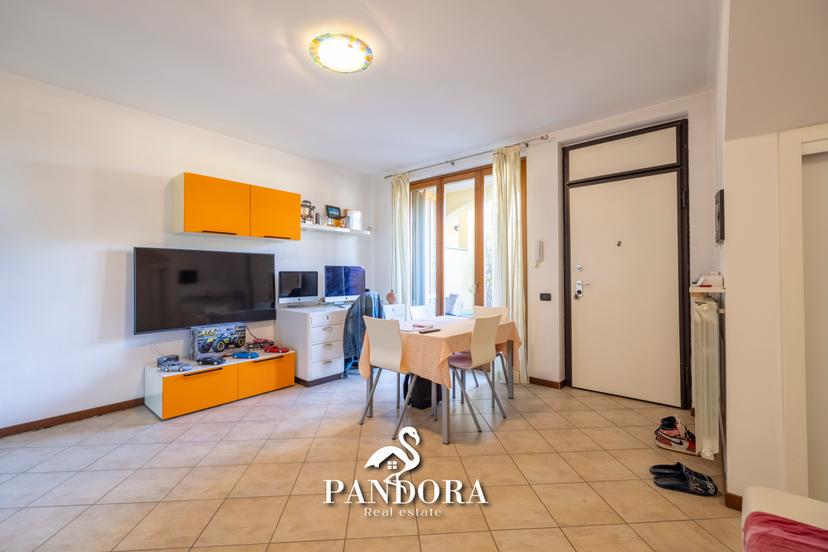Trilocale in Via Mazzini 52d, Vizzola Ticino — foto 3 di 5