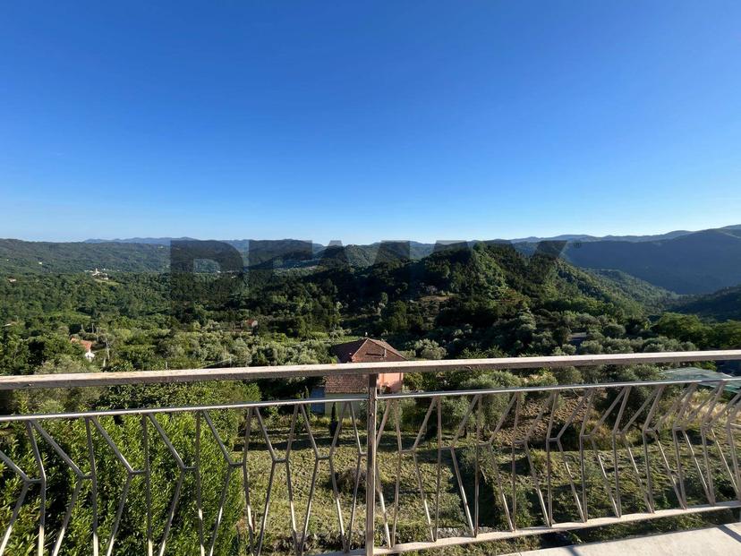 Casa indipendente, Sesta Godano — foto 4 di 5