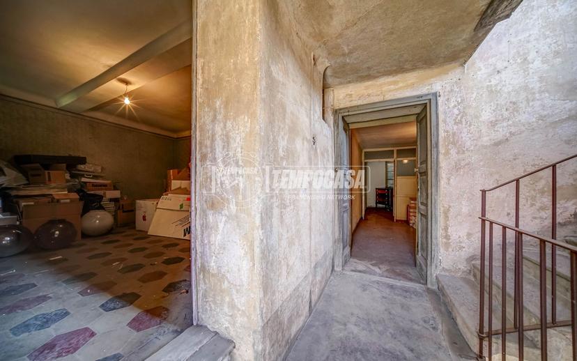 Appartamento in Via Castello 12, Azzate — foto 3 di 5