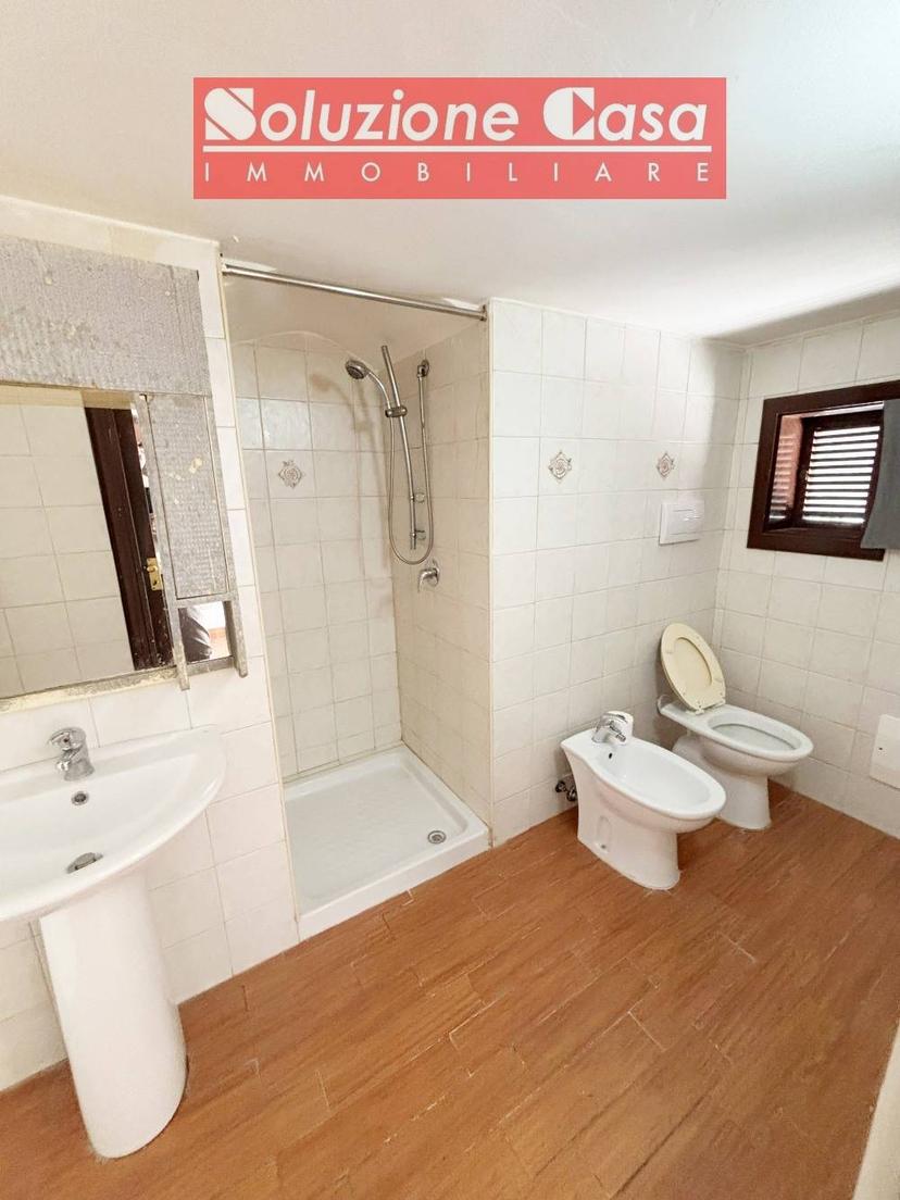 Casa indipendente in Via Luigi Matarrese, Canosa di Puglia — foto 2 di 5