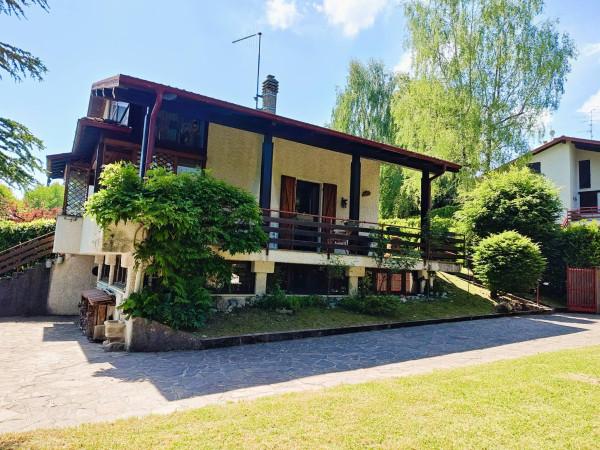 Villa bifamiliare in Località Piano delle Noci 5, Alta Valle Intelvi — foto 3 di 5