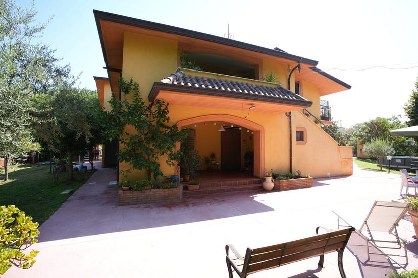 Villa bifamiliare in Via Molinello Snc, San Vittore del Lazio — foto 5 di 5