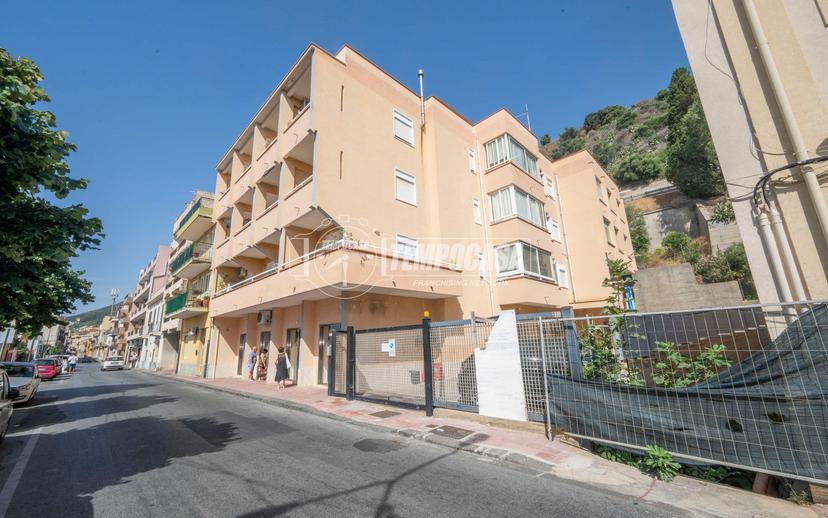 Trilocale in Via Roma 322, Scaletta Zanclea — foto 2 di 5