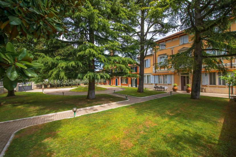 Villa in Via Trento, Castelnuovo del Garda — foto 3 di 5