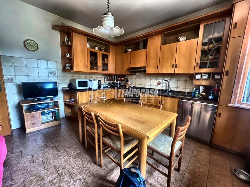 Villa a schiera in Via Enrico Frizzoni 30, Treviolo — foto 3 di 5