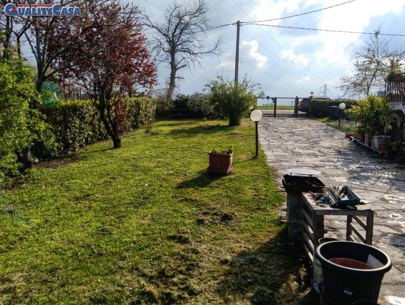 Villa bifamiliare, Jesi
