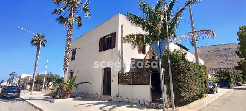 Villa a schiera in Viale Cristoforo Colombo 238/a, San Vito Lo Capo — foto 3 di 5