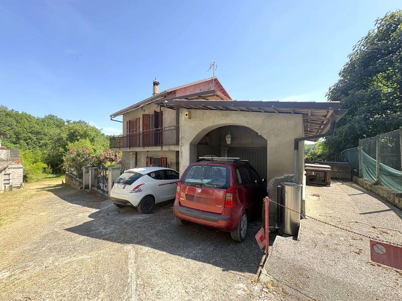 Casa indipendente in Via Casale Garello, Cerrina Monferrato