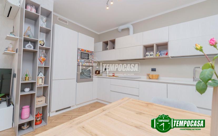 Trilocale in Via Cesare Battisti, Pero — foto 4 di 5