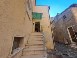 Villa a schiera in Via Umberto Primo, Alviano